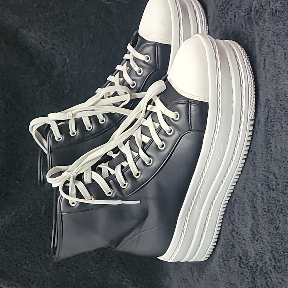 Misbehave Black Double Bumber High Platform Boots Size Women's 10
